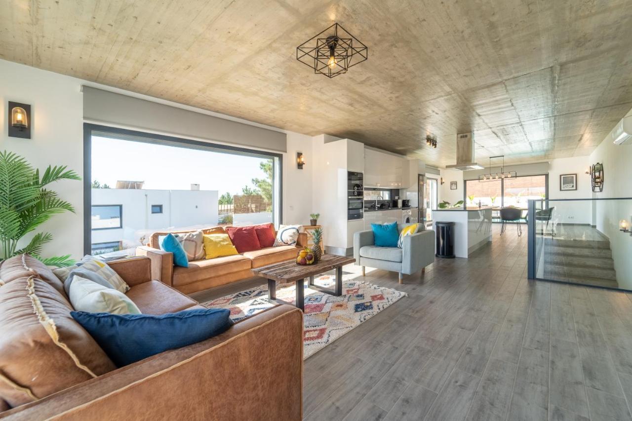 Villa As Andorinhas - Walking Distance To Monte Clerigo And Amoreira Beaches Aljezur