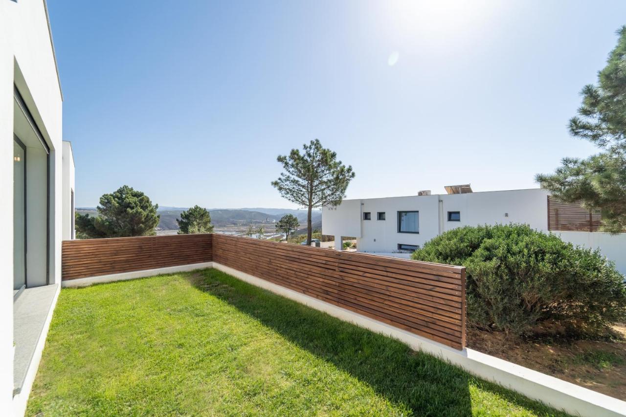 As Andorinhas - Walking Distance To Monte Clerigo And Amoreira Beaches * Aljezur