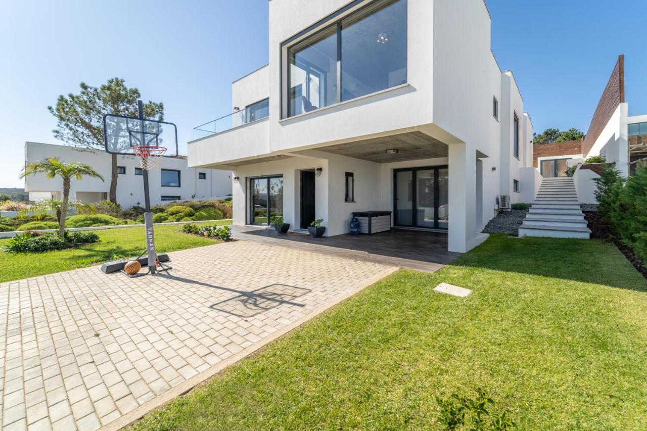 As Andorinhas - Walking Distance To Monte Clerigo And Amoreira Beaches *