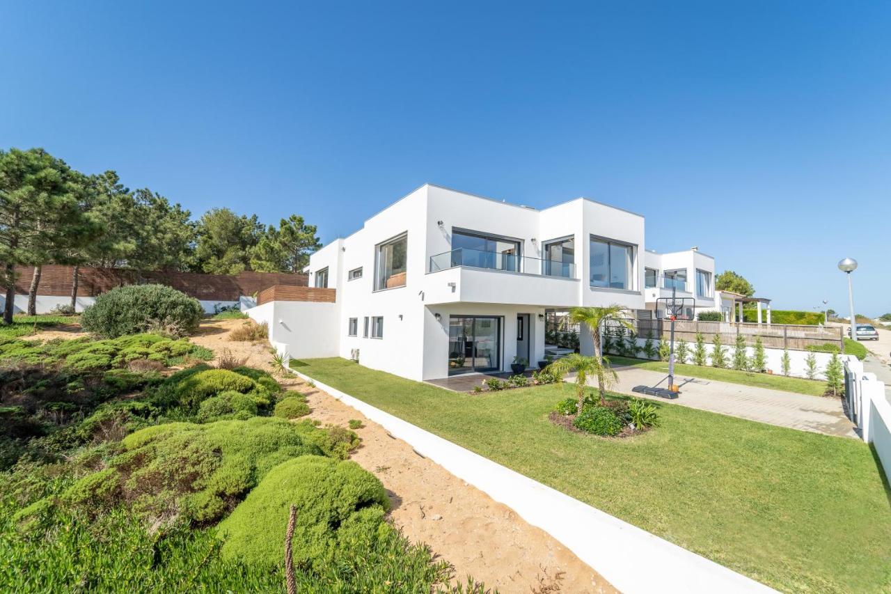 As Andorinhas - Walking Distance To Monte Clerigo And Amoreira Beaches Villa Aljezur