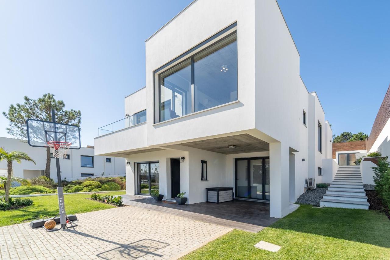 As Andorinhas - Walking Distance To Monte Clerigo And Amoreira Beaches Villa *